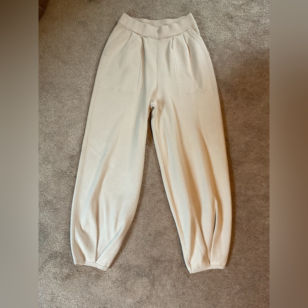 Cream Pleated Sweatpants